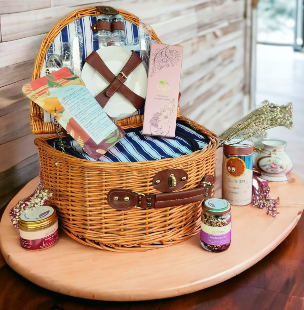 10% off • NATURALLYOURS...