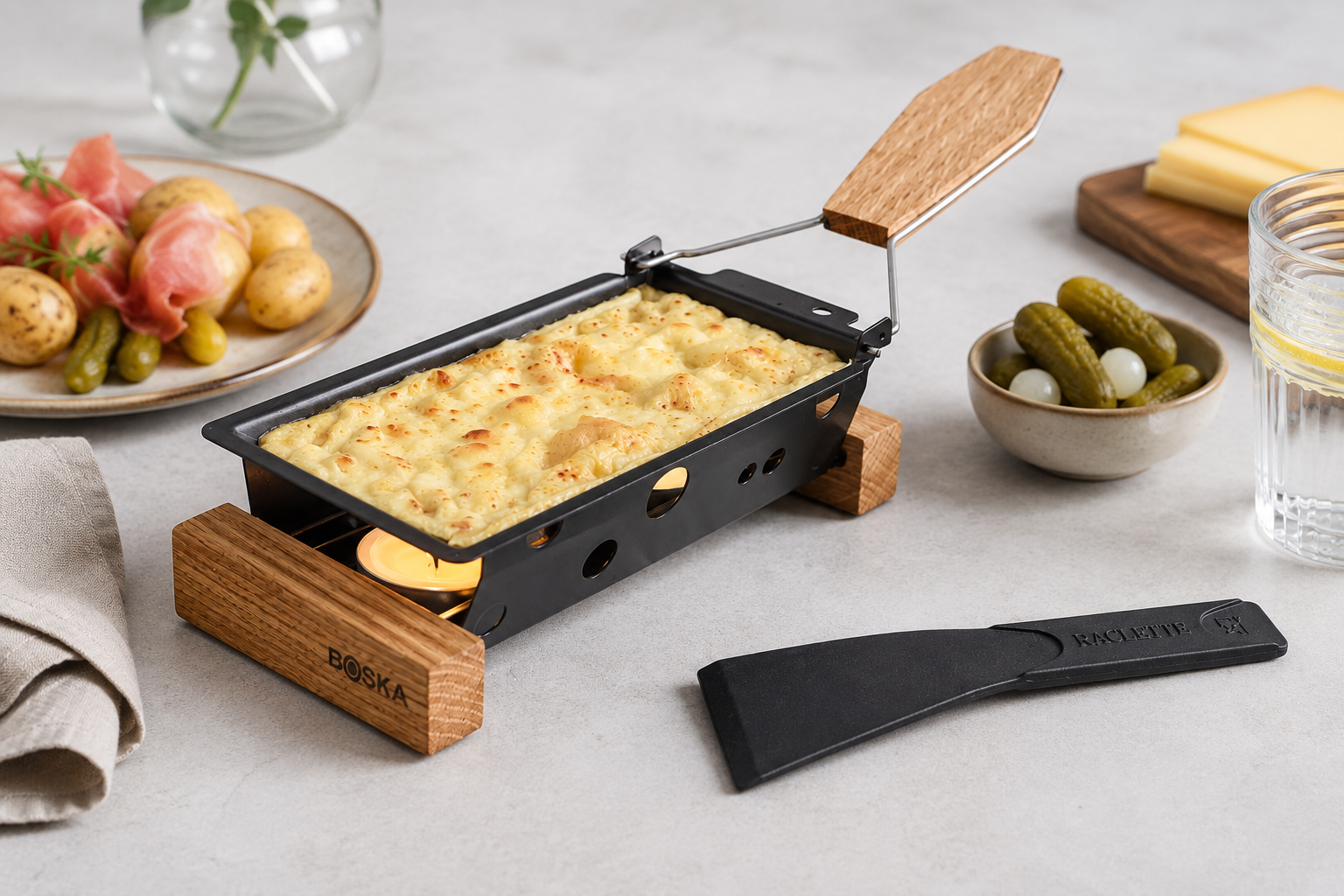 BOSKA Serveware Partyclette® ToGo Explore – Portable Raclette Set, 1 Set